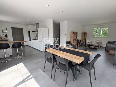 Maison, 122 m²