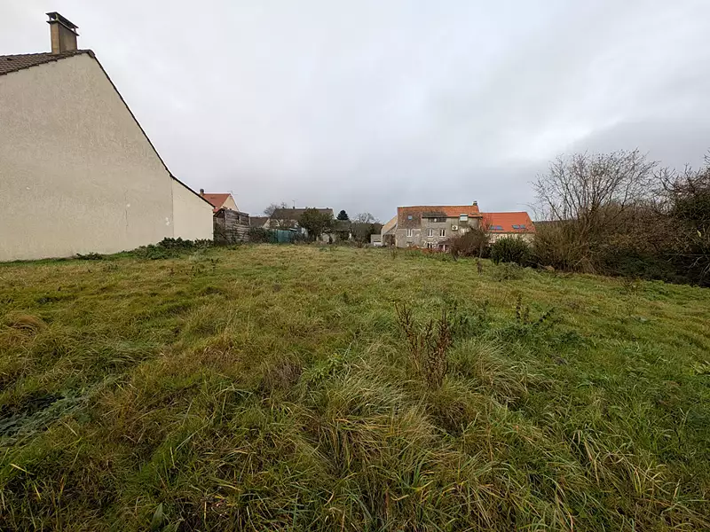 Terrain, 415 m²