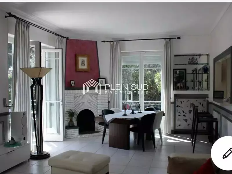 Maison, 270 m²