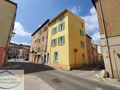 Immeuble, 117,56 m²