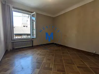 Immeuble, 240 m²