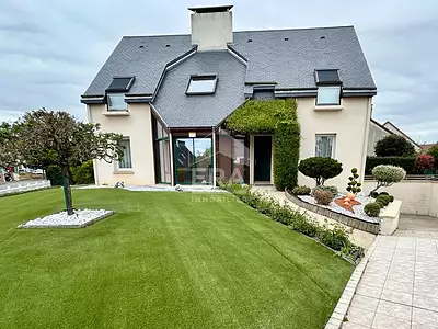 Maison, 176 m²