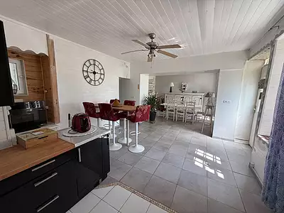 Maison, 220 m²