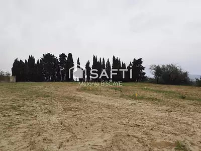 Terrain, 829 m²