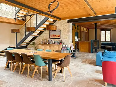 Maison, 885 m²