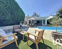 Maison, 220 m²