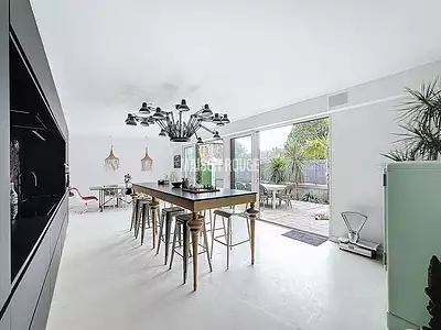 Maison, 181 m²
