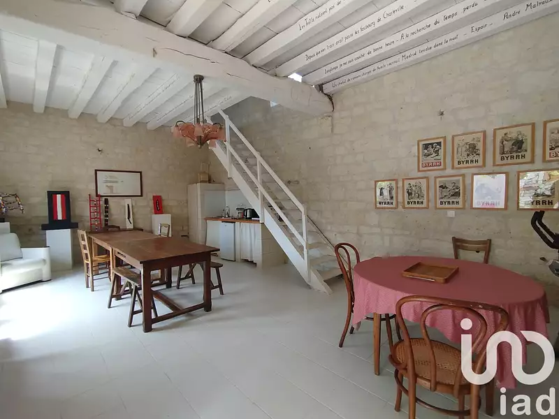Maison, 250 m²