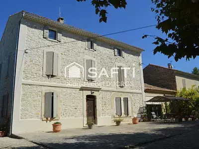 Maison, 550 m²