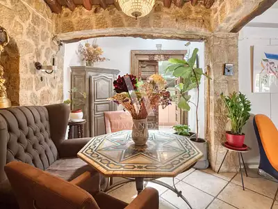 Maison, 398,84 m²