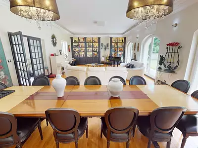 Maison, 356 m²