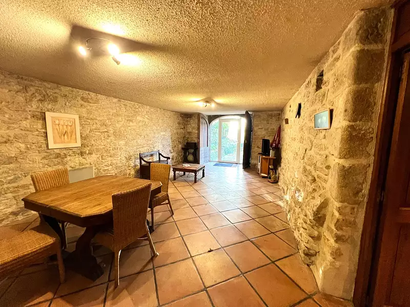 Maison, 330 m²