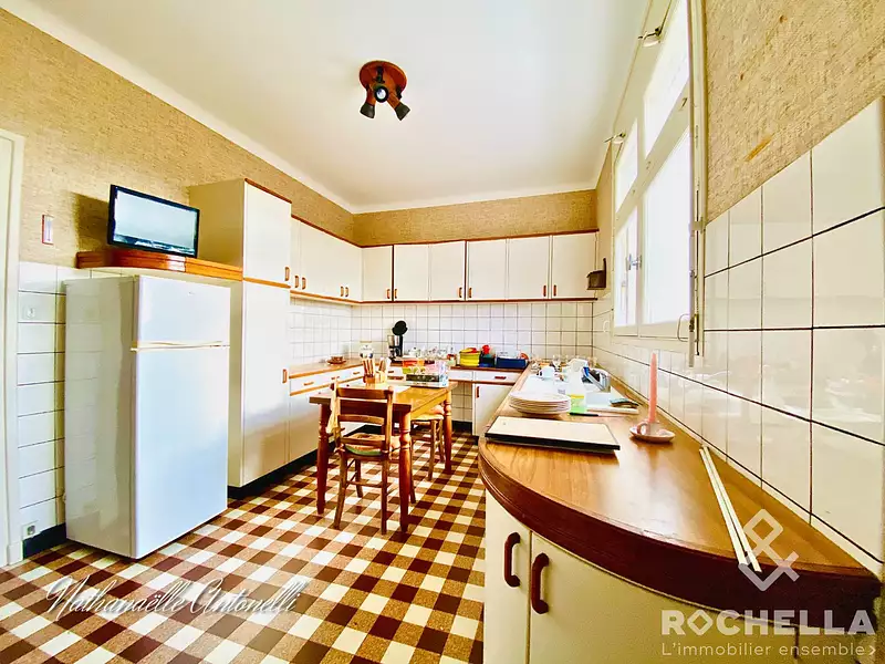 Maison, 233 m²