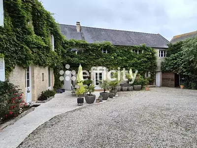 Maison, 310 m²