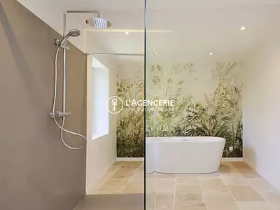 Maison, 360 m²