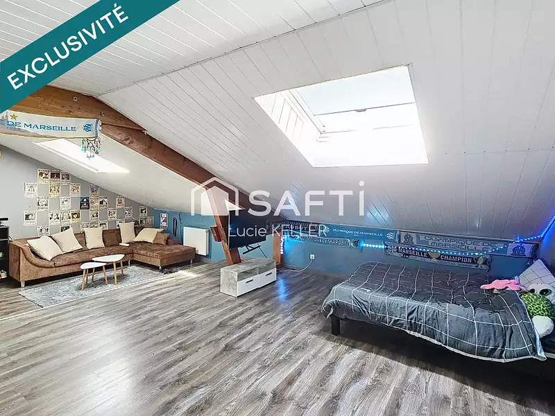 Maison, 302 m²