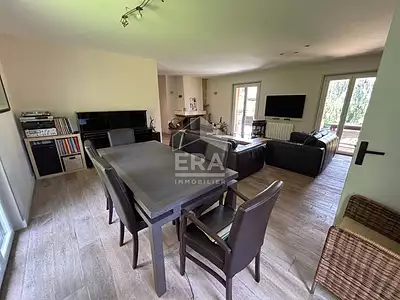 Maison, 168 m²