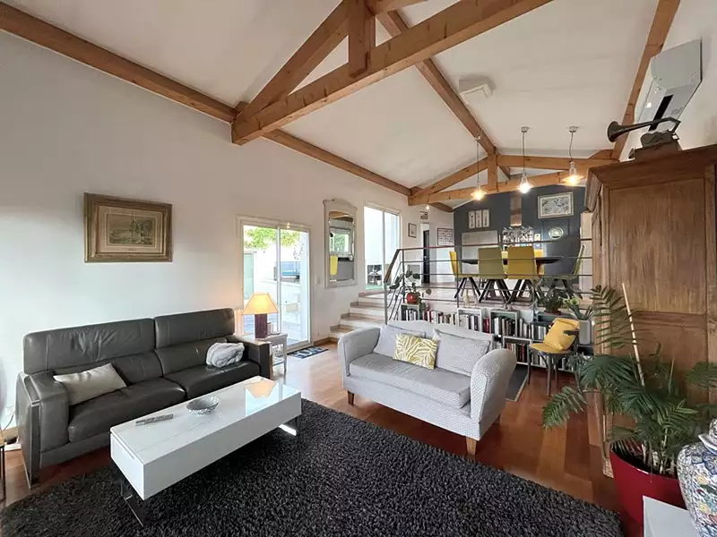 Maison, 180 m²