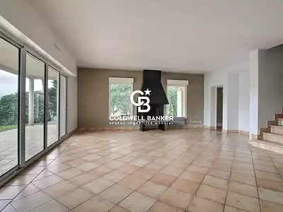 Maison, 160 m²