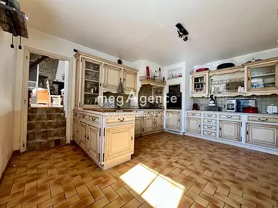 Maison, 177 m²