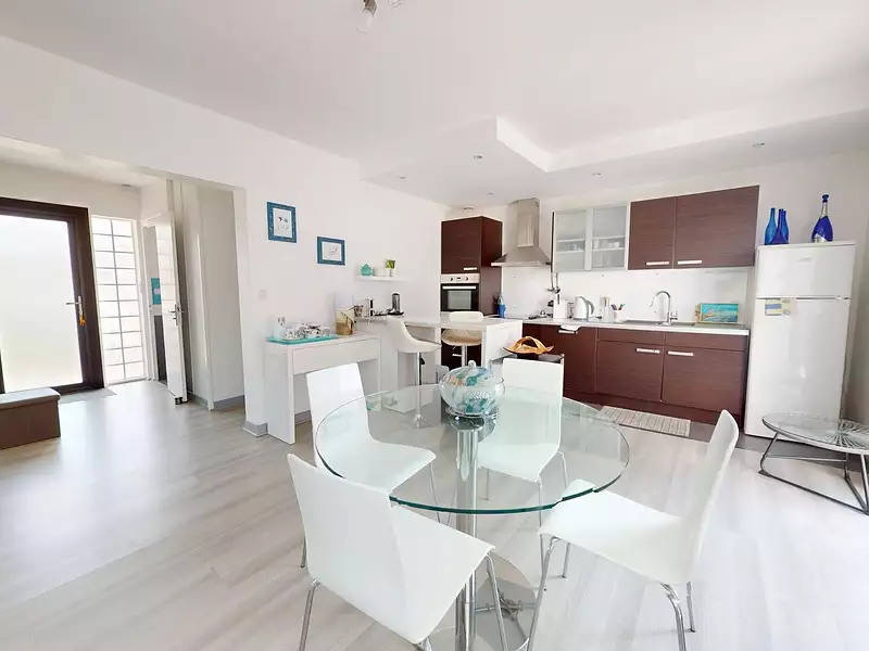 Maison, 143,82 m²