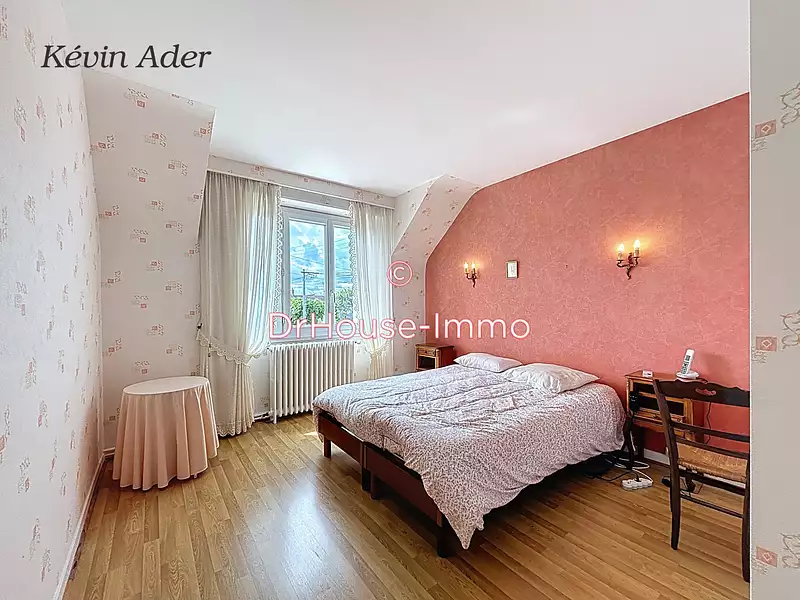 Maison, 200 m²