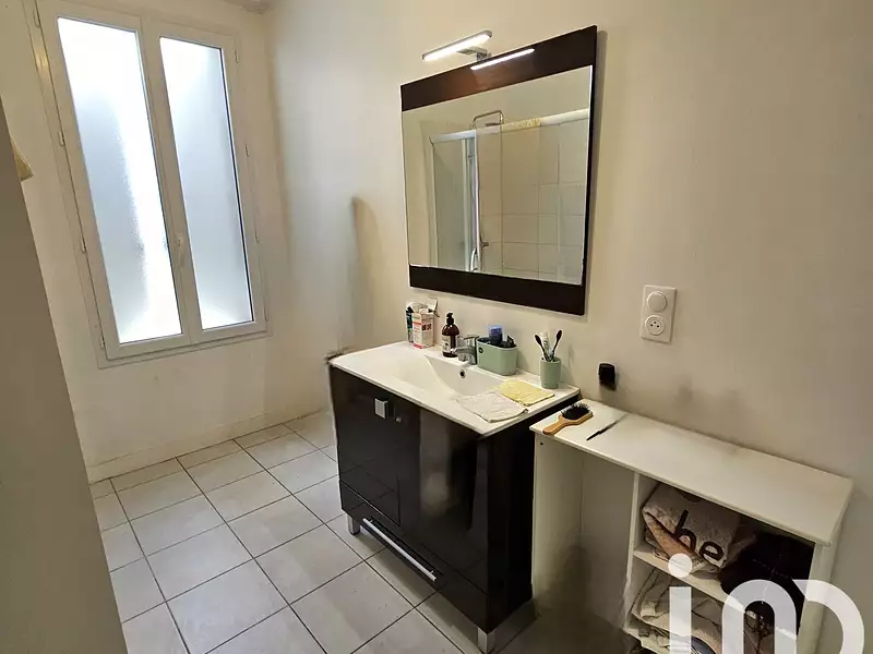 Immeuble, 210 m²