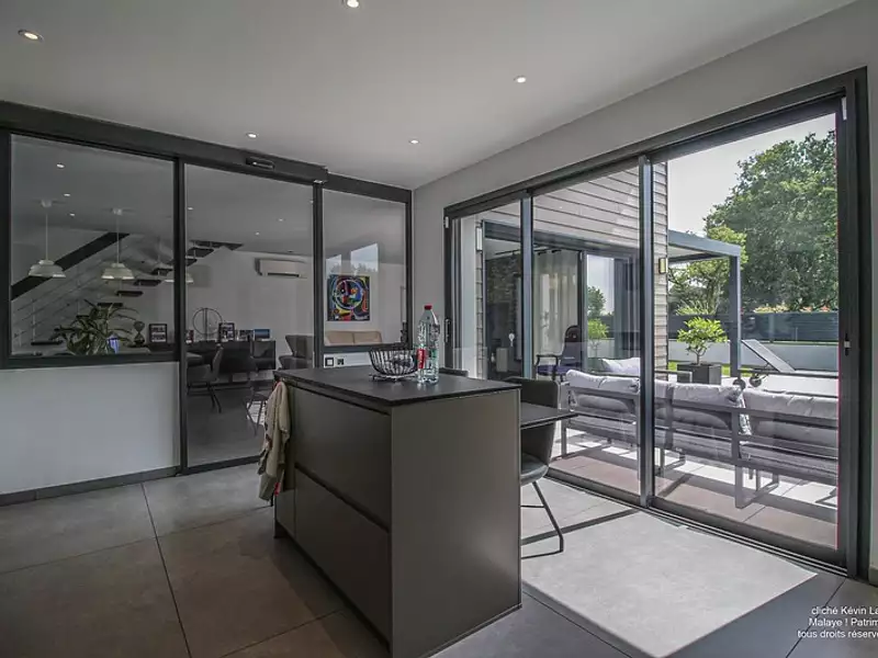 Maison, 157 m²
