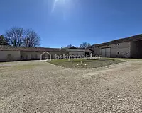Maison, 245 m²