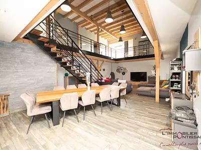 Maison, 226 m²