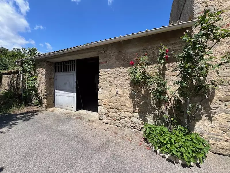 Maison, 196 m²