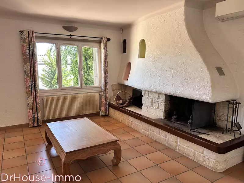 Maison, 205 m²