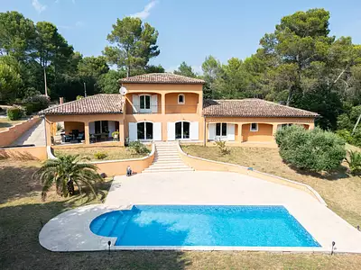 Maison, 390 m²