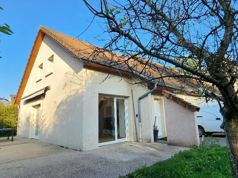Maison, 97 m²