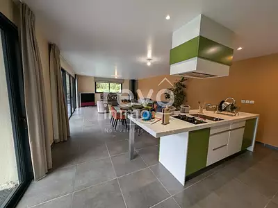 Maison, 130 m²