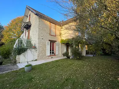 Maison, 247 m²