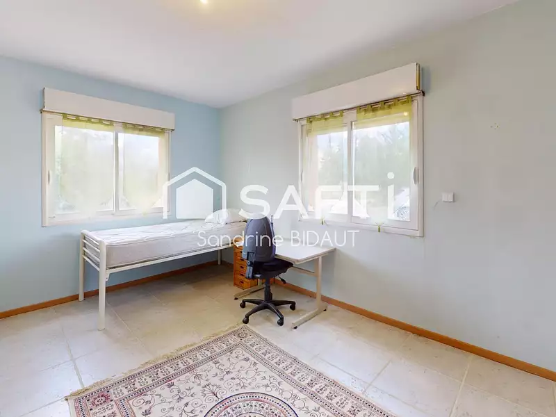 Maison, 282 m²