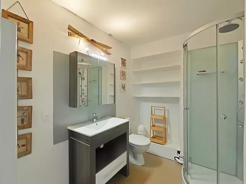 Immeuble, 240 m²