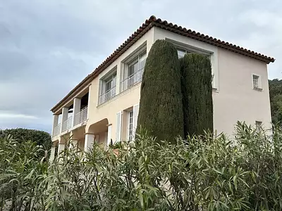 Maison, 250 m²