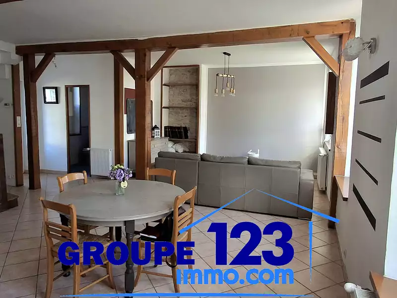 Maison, 94 m²