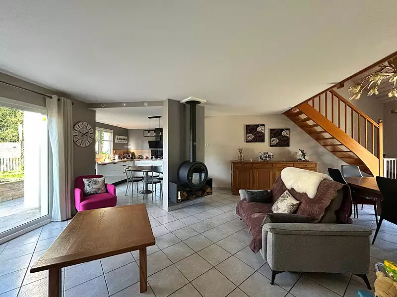 Maison, 161 m²