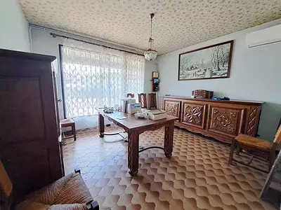Maison, 235 m²
