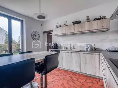Maison, 168 m²