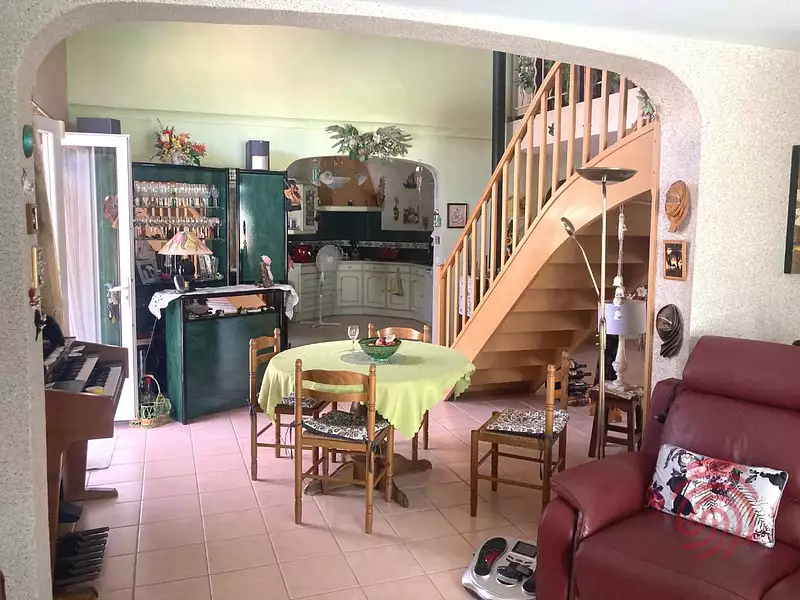 Maison, 160 m²