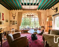 Maison, 575 m²