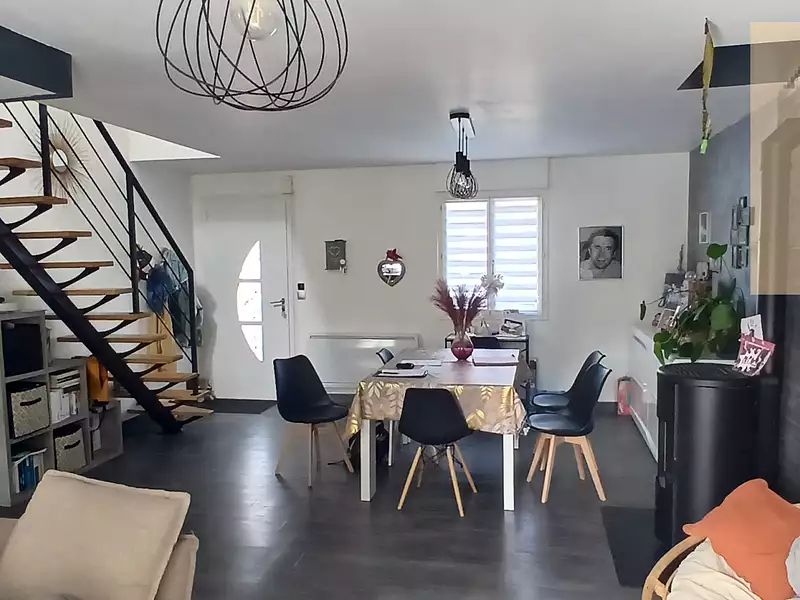 Maison, 103 m²