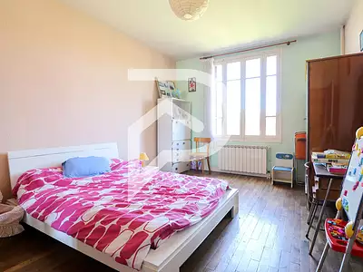 Maison, 200 m²