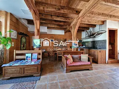 Maison, 280 m²