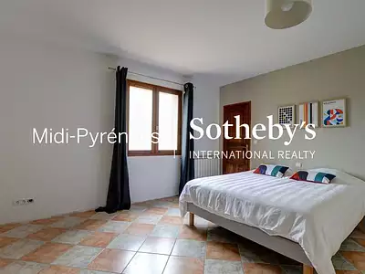Maison, 307 m²