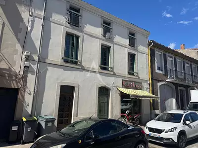 Immeuble, 200 m²